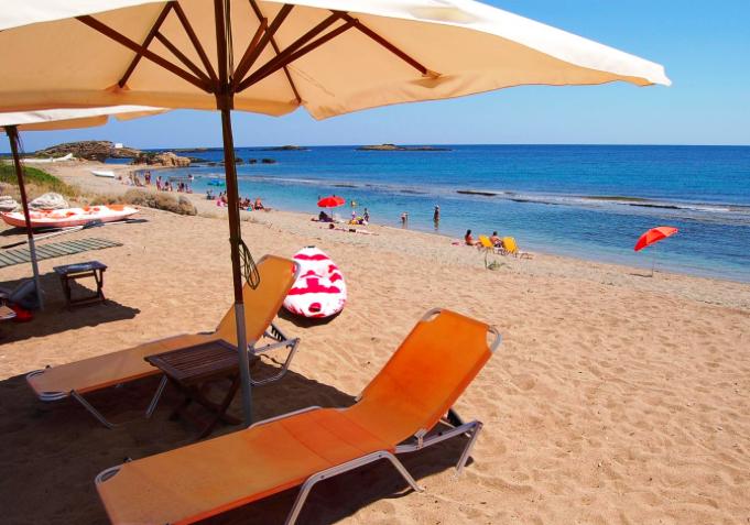 Hotel sulla spiaggia in Grecia