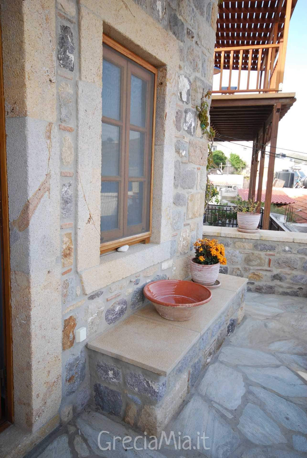 Optasia Apartments