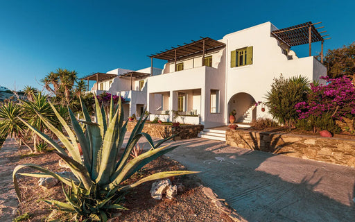 Schinoussa Ailouros Hotel