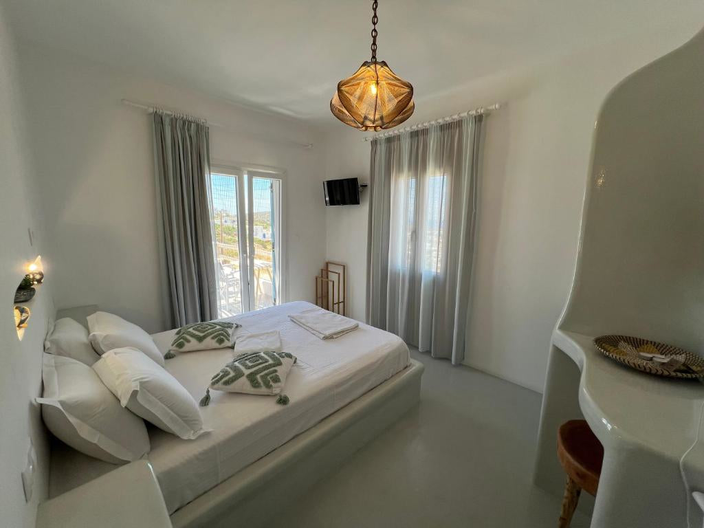 Alexandra Rooms