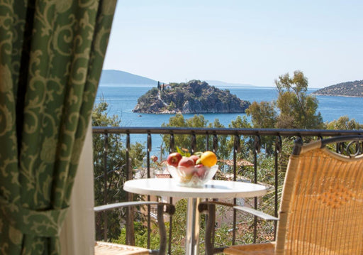 Tolo Alonia Studios & Maisonettes