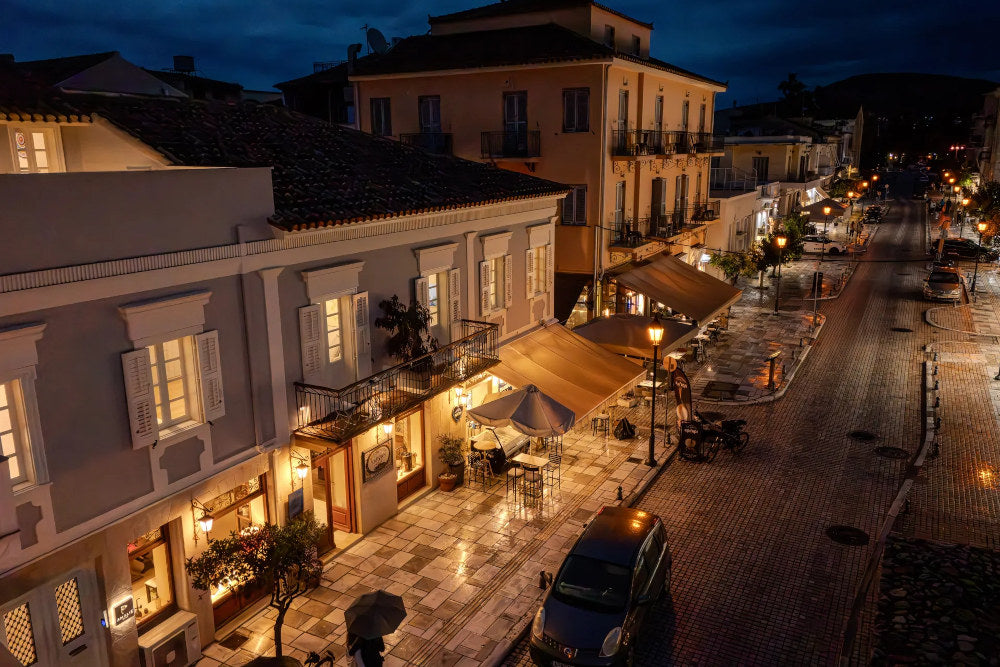 Amalie Suites