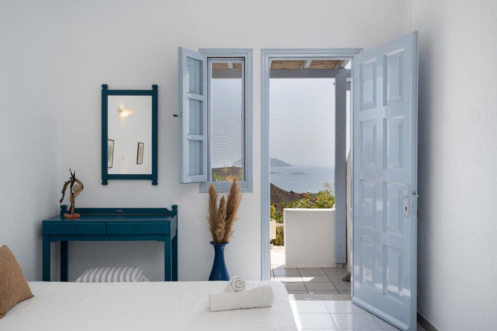 Athina Studios Anafi