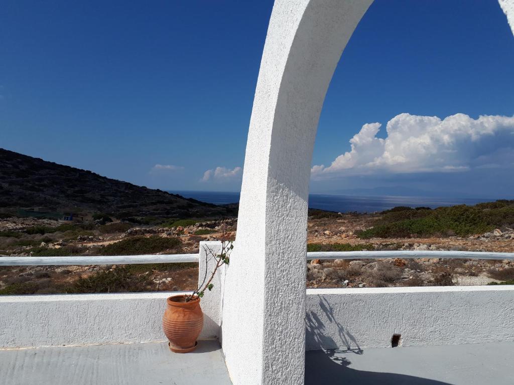 Anthi Studios Iraklia