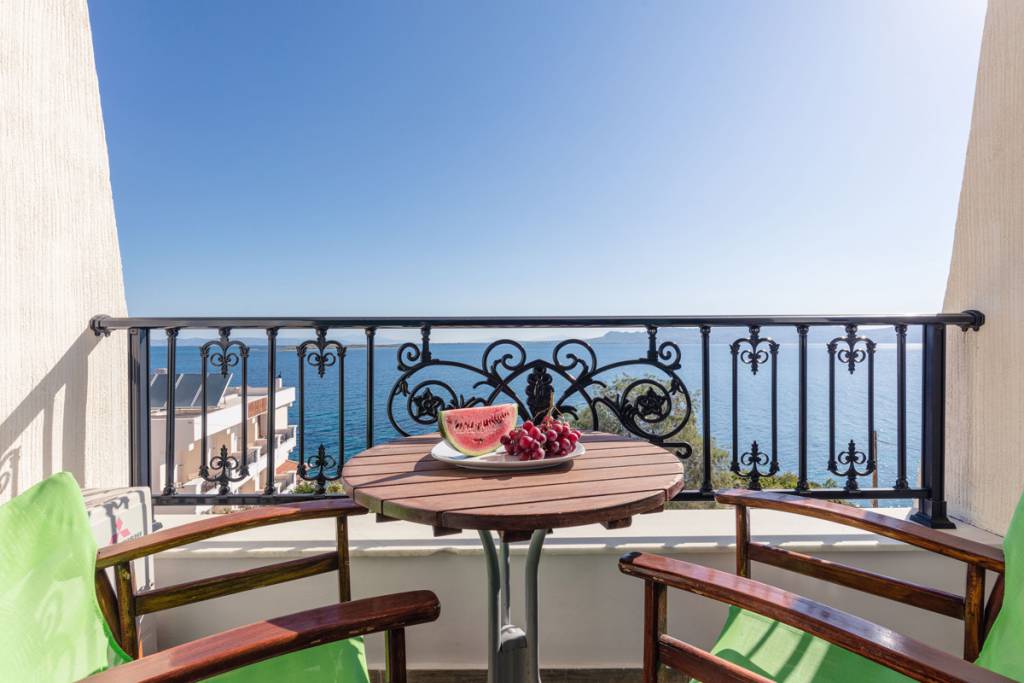 Dionysos Hotel Angistri