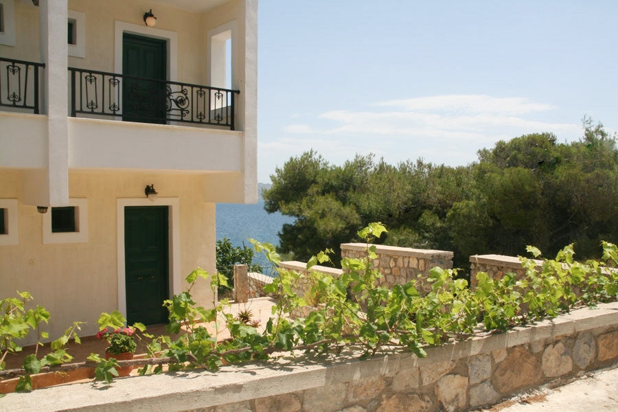 Dionysos Hotel Angistri