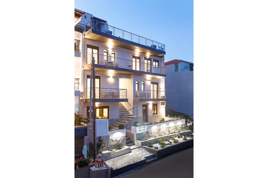 Sarti 9 Luxury Rooms