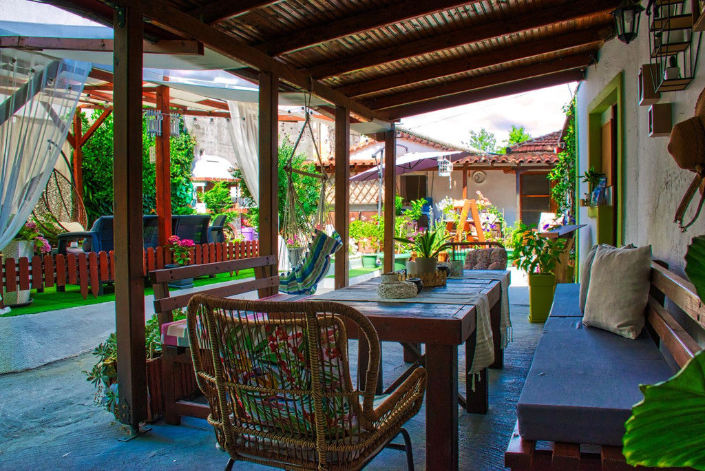 Sarti Epohikon Studios