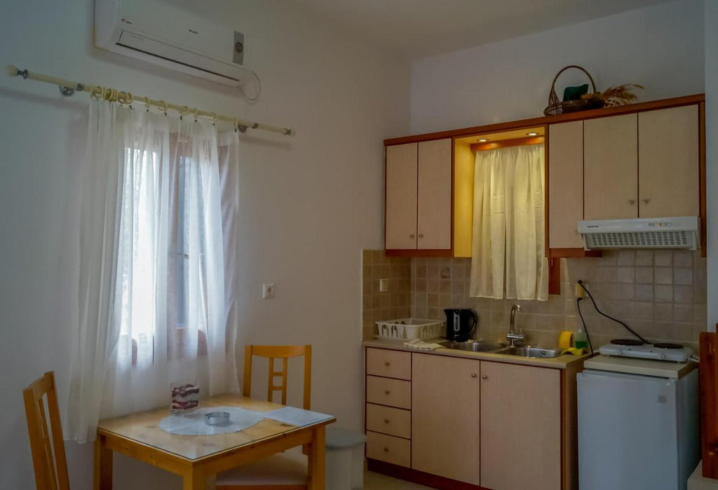 Karavostasi Appartamenti