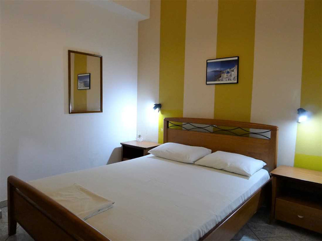 Fourni Hotel