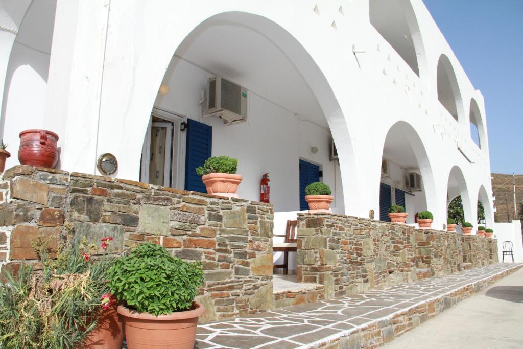 Studios a Merichas, porto di Kythnos