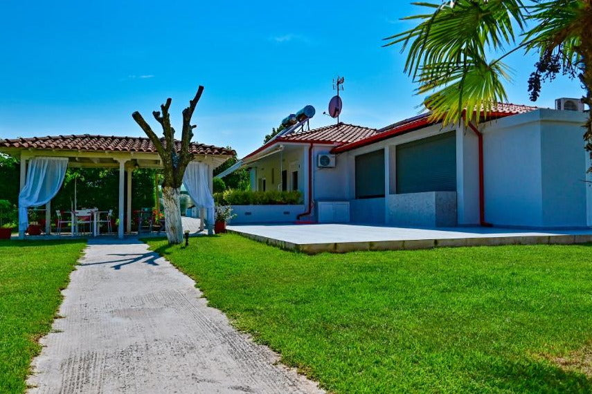 Evangelia's Family House