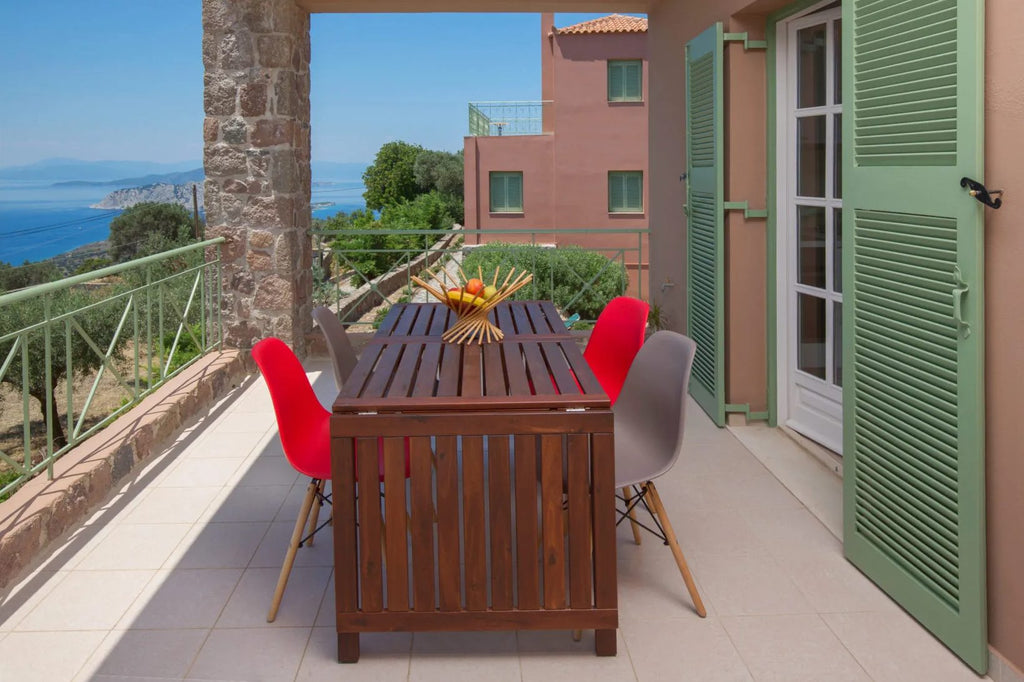 Villa con tre camere a Egina