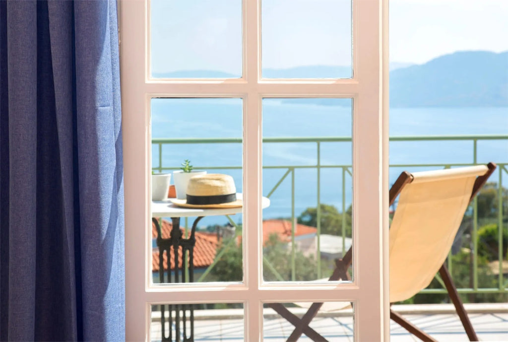 Ville con  vista mare a Egina