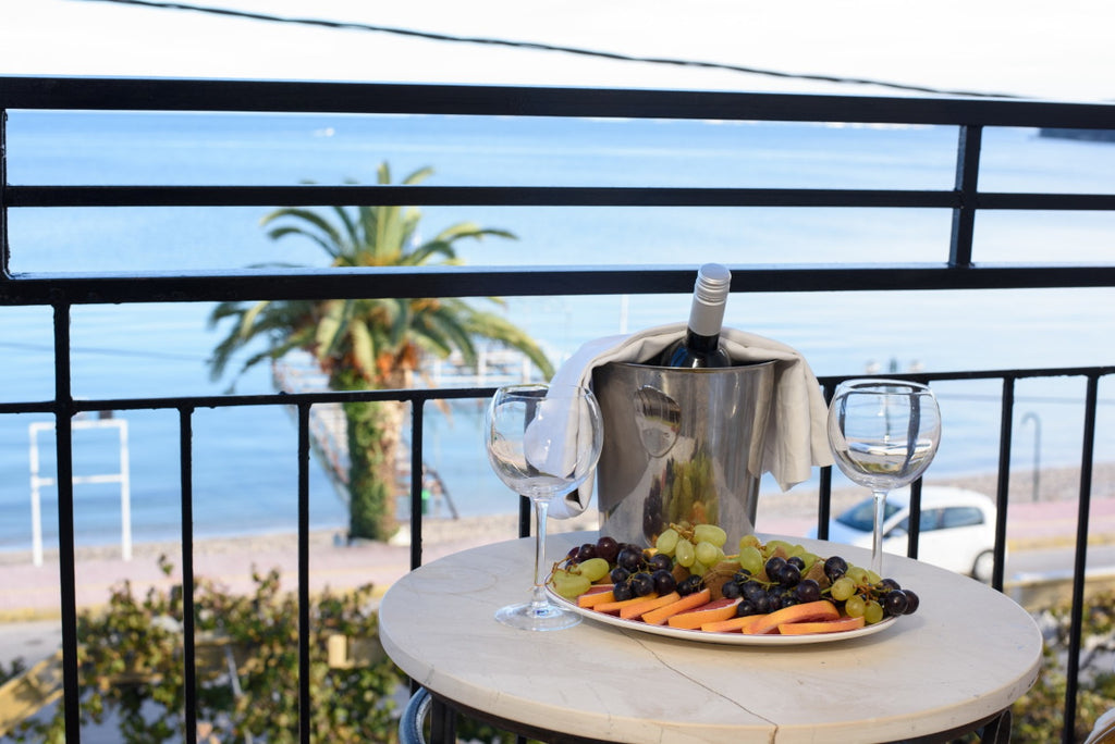 Camera doppia in hotel fronte mare, Corfù