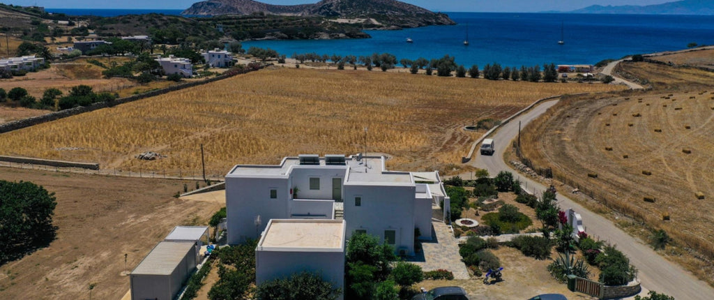 Irene beach hotel Schinoussa