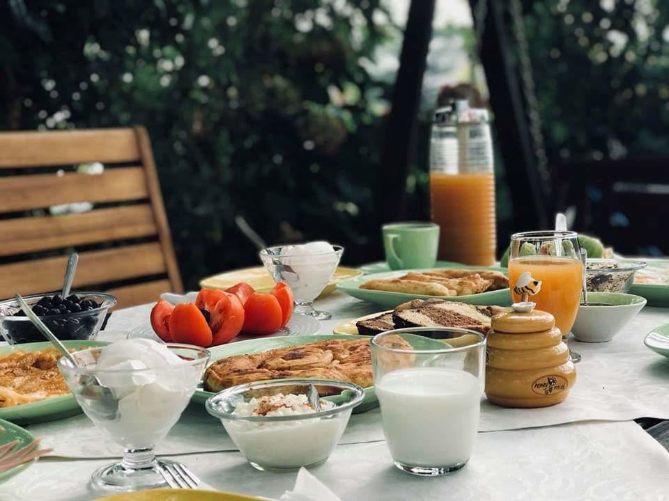 Iris Guesthouse