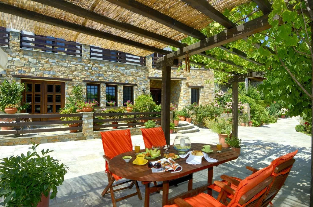 Iris Guesthouse