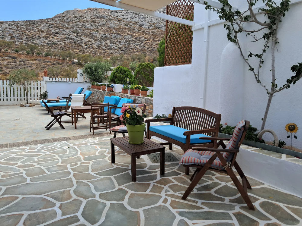 Karavostasis Studios