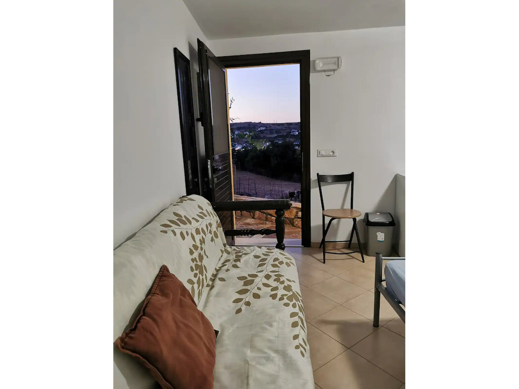 Moscha Studios Lipsi