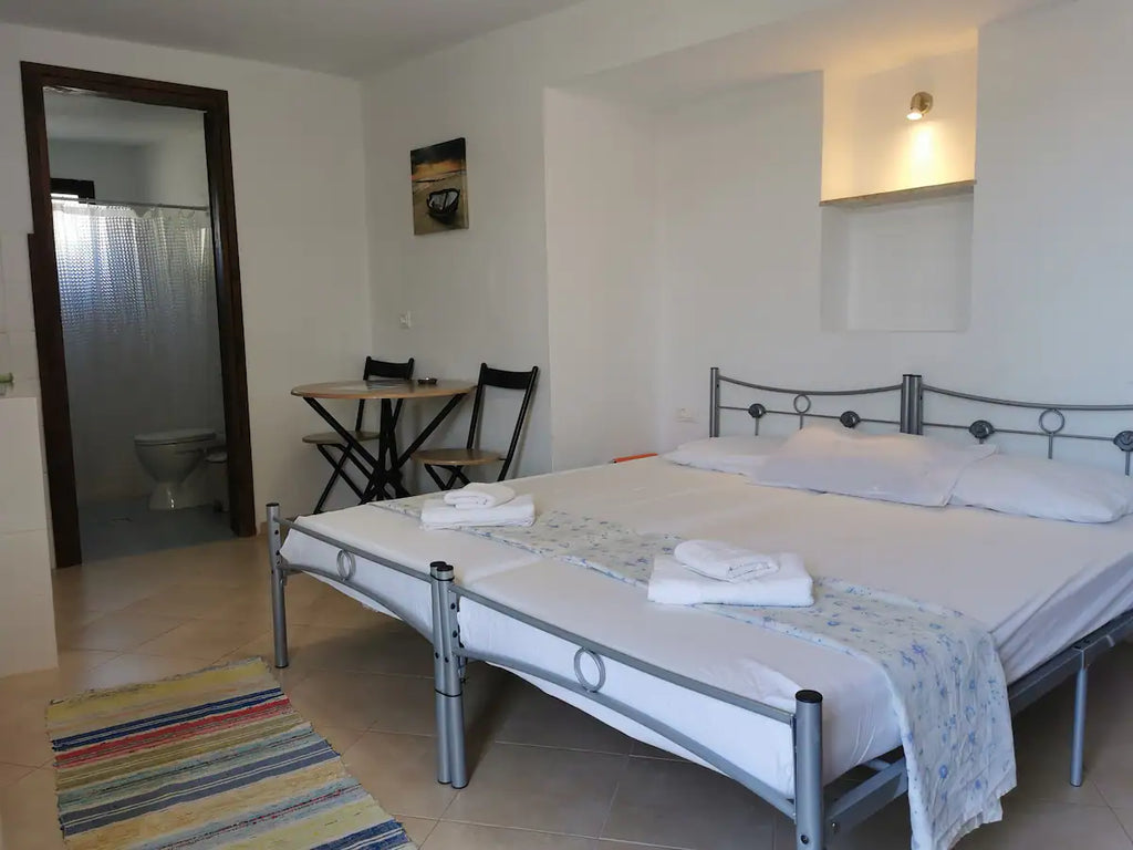 Moscha Studios Lipsi