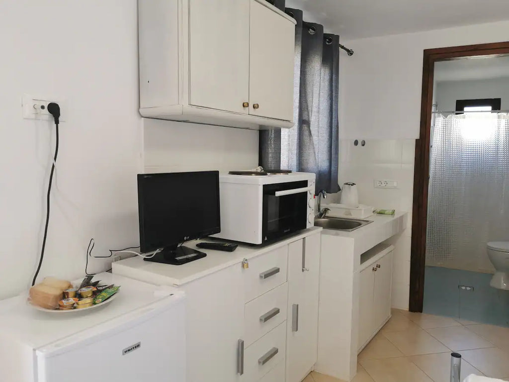 Moscha Studios Lipsi