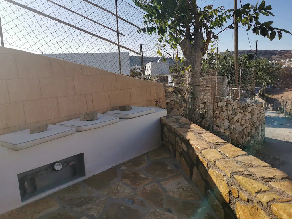 Moscha Studios Lipsi