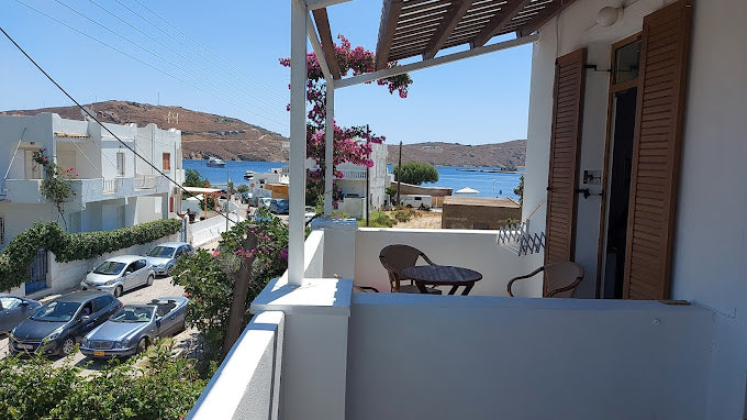 Livadi Studios Serifos