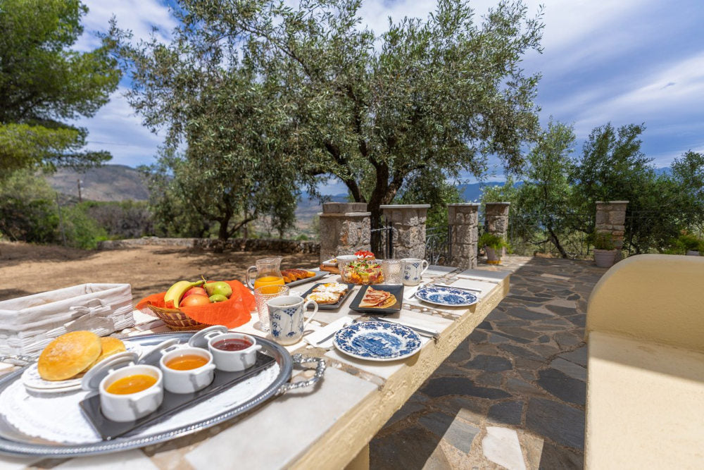 Maistros Studios Galaxidi