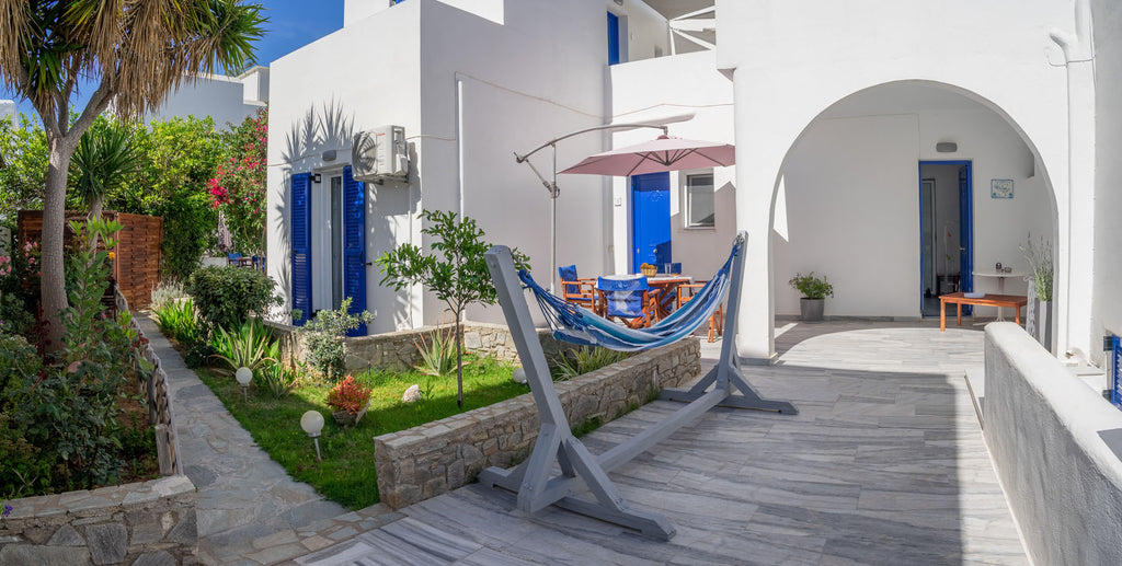Marioly Studios Paros