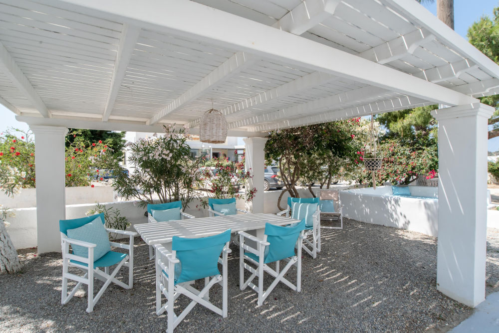 Maroulis Studios Mikri Vigla