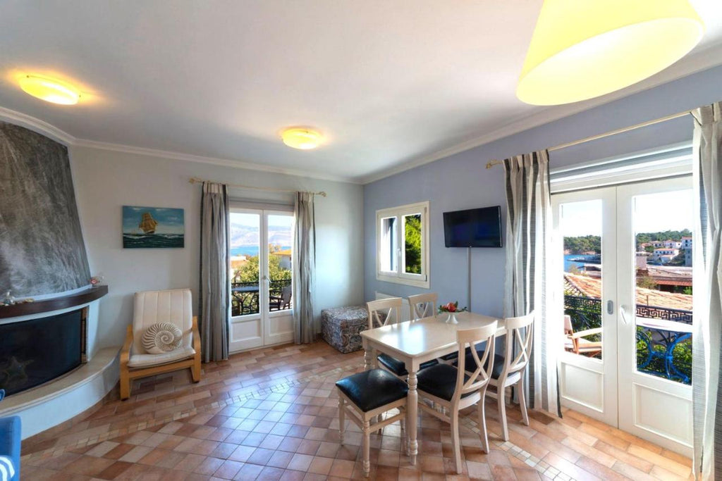 Nautilus Apartments Galaxidi