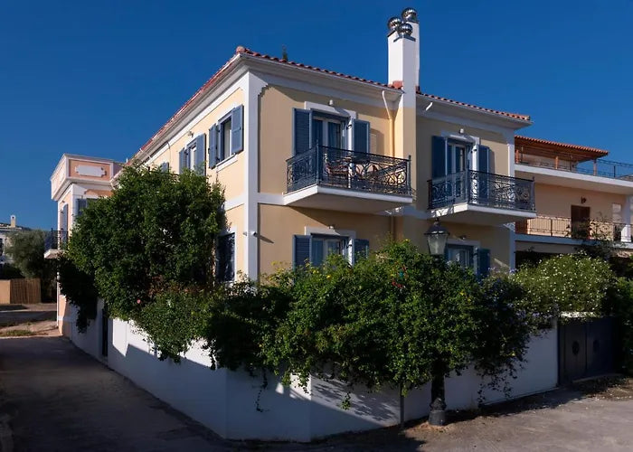 Nautilus Apartments Galaxidi