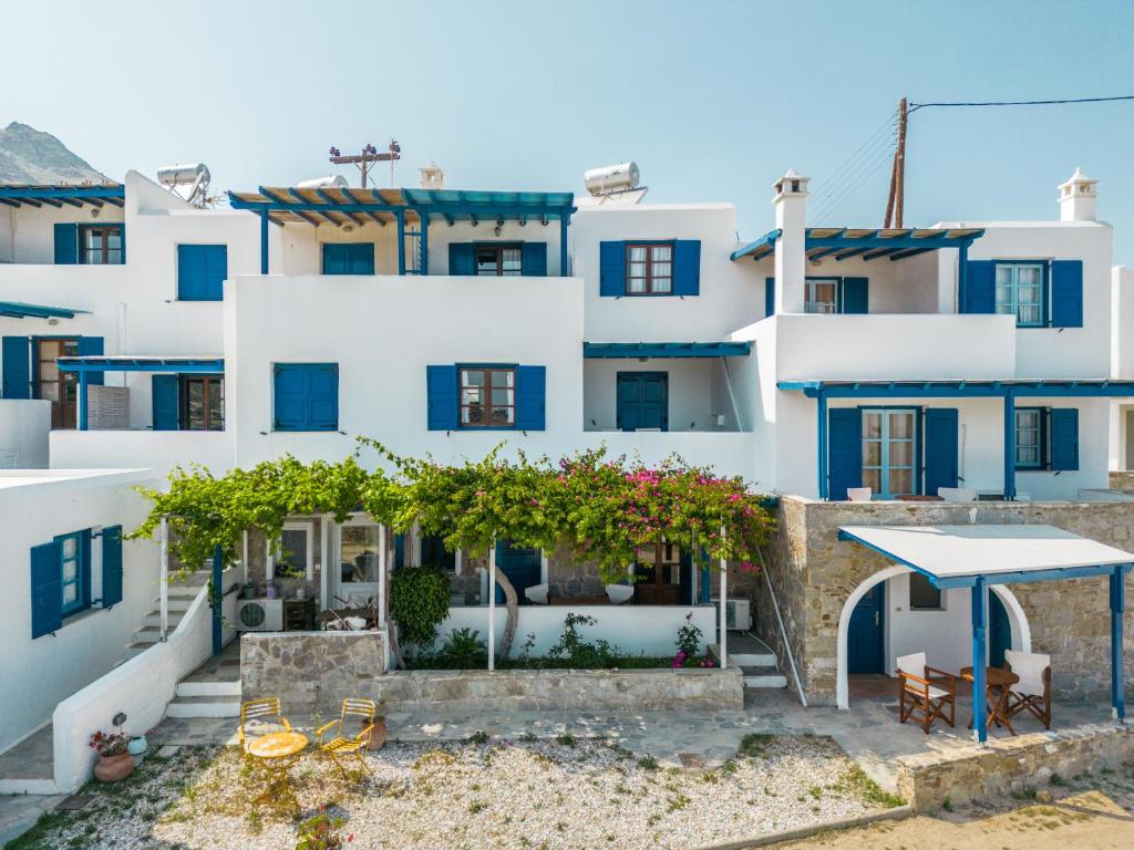 Serifos Niel Apartments
