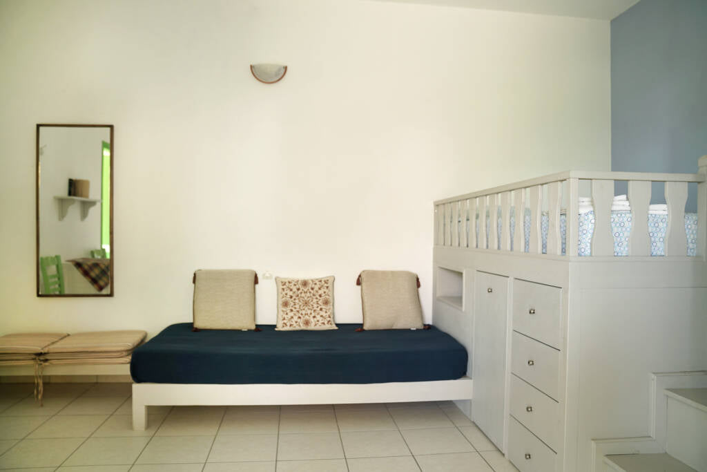 Nisyros Pali Studios