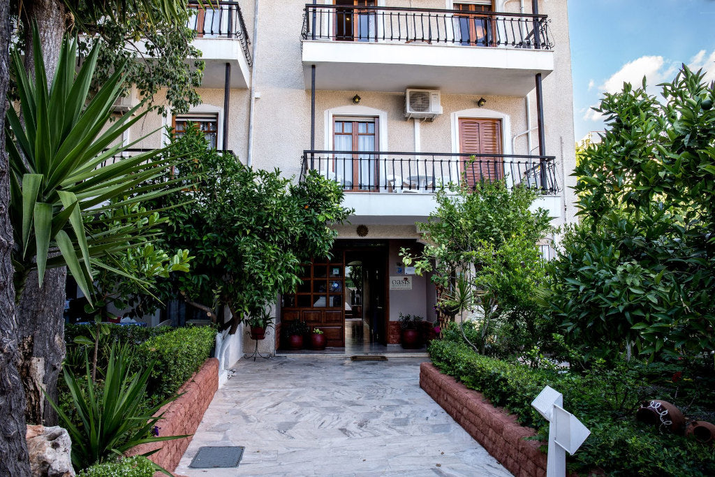 Oasis Apartments Tolò