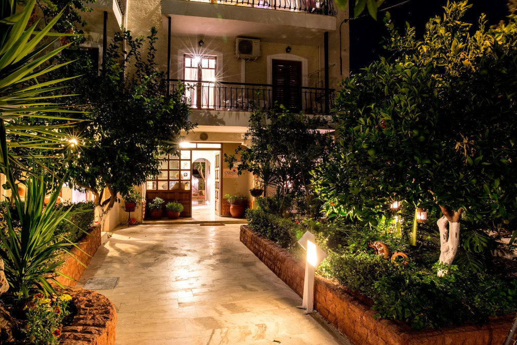 Oasis Apartments Tolò