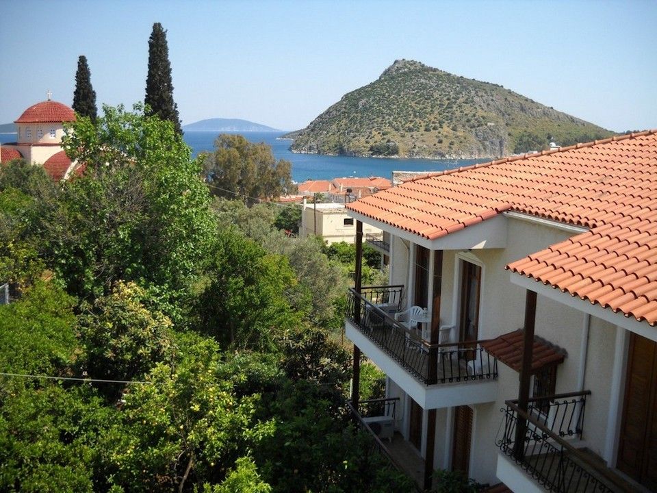 Oasis Apartments Tolò