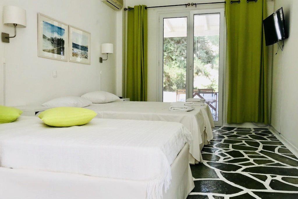 Stanze economiche a Kea