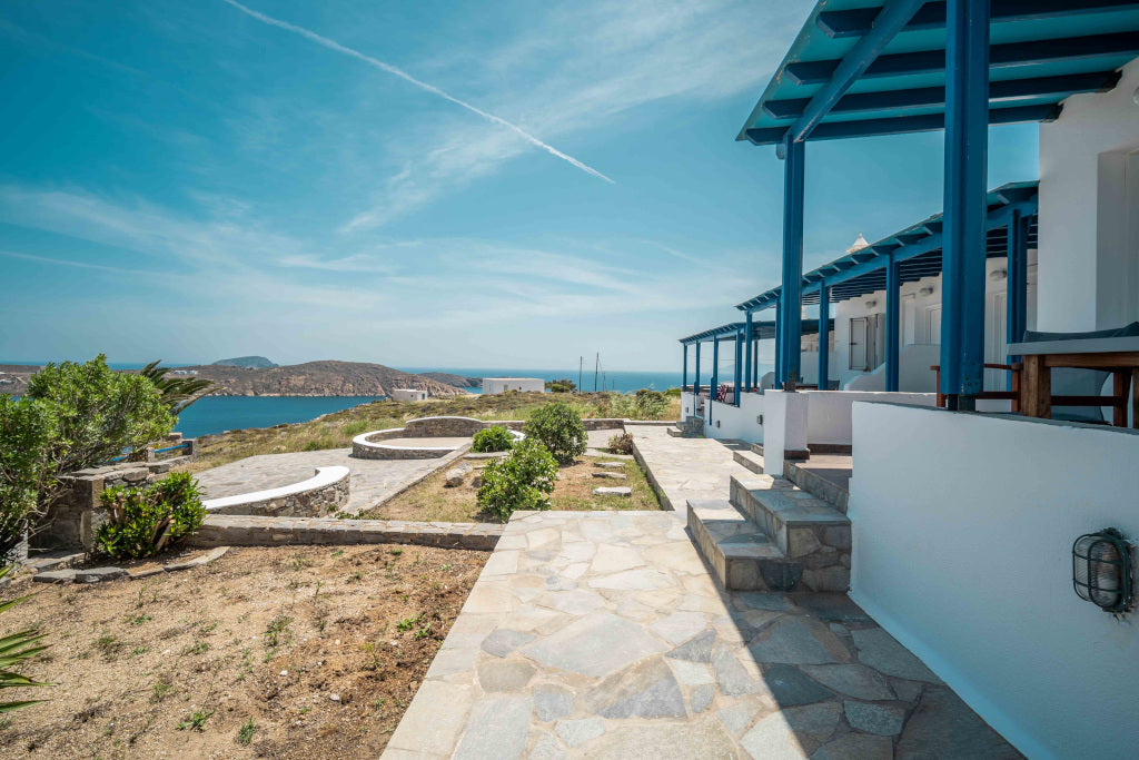 Ramos Studios Serifos