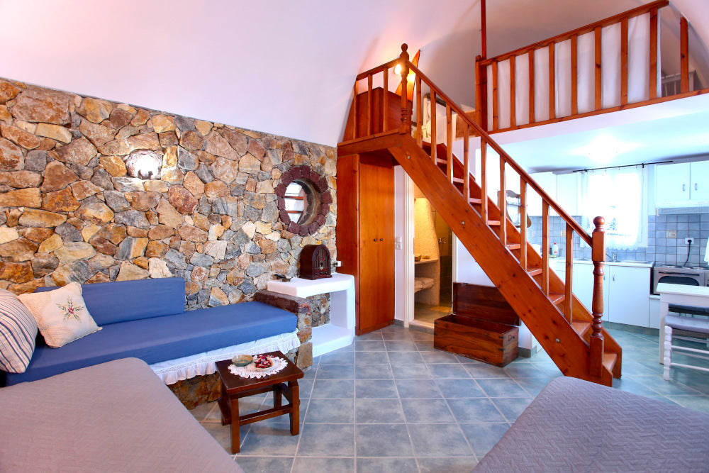 Anafi Roussou Studios