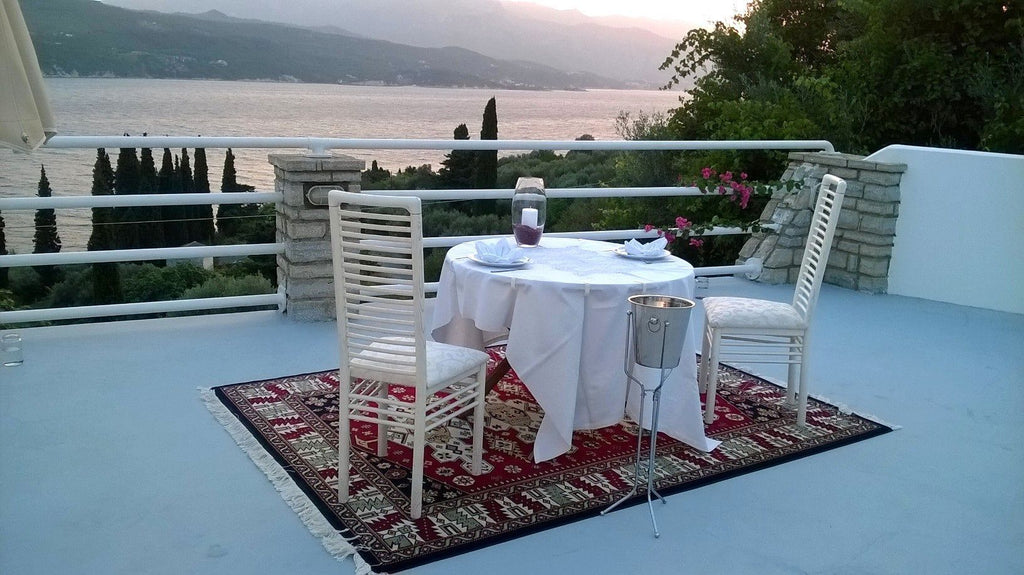 Scorpios Hotel & Suites