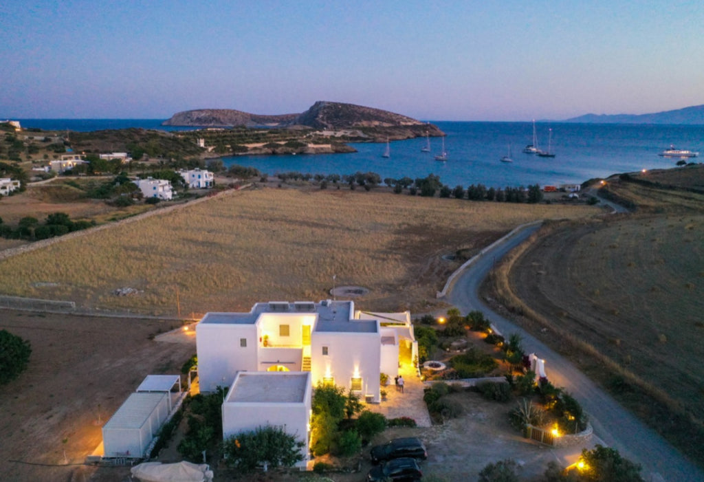 Irene beach hotel Schinoussa