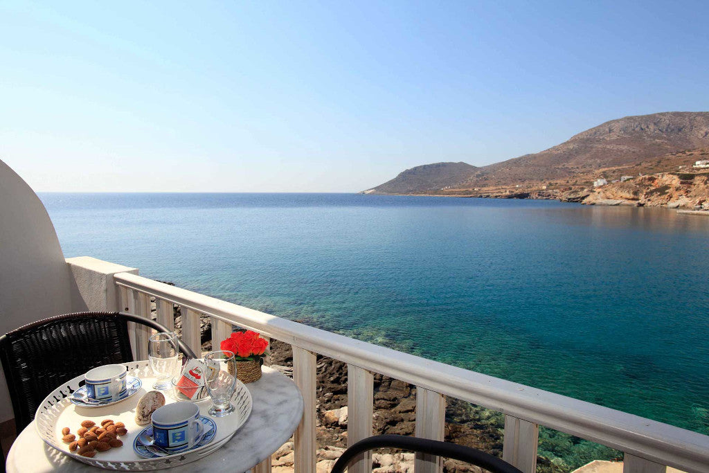 Sikinos camere sul mare