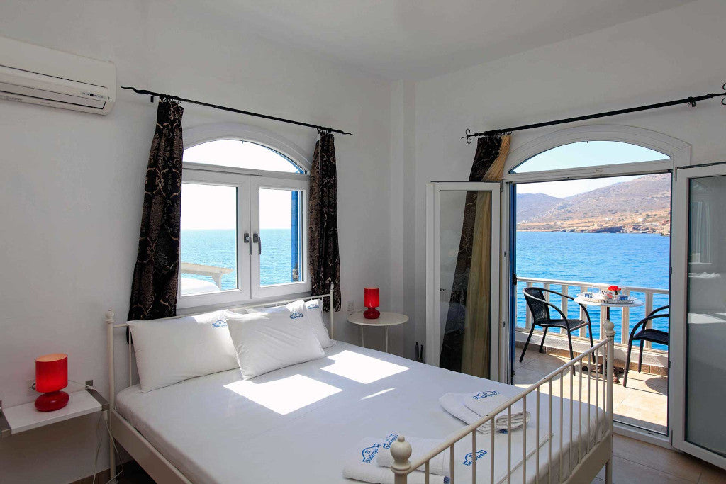 Sikinos camere sul mare