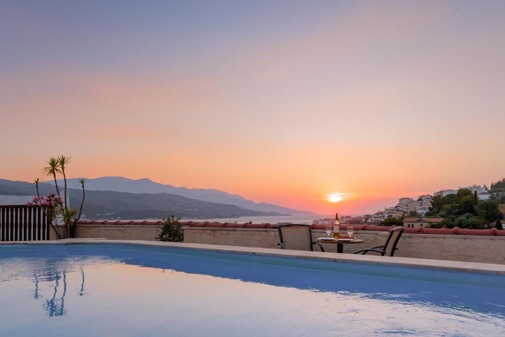 Virginia Hotel Vathy