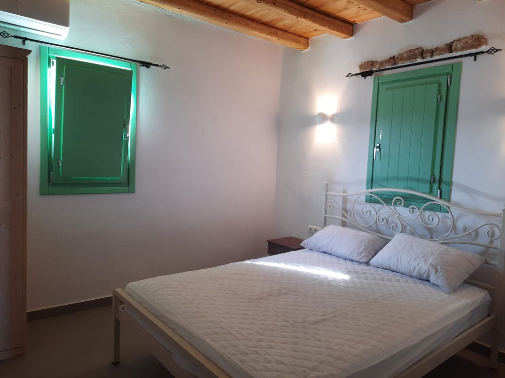 Nikitas Finikas Koufonissi