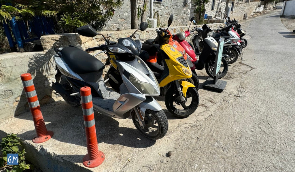 noleggio scooter iraklia
