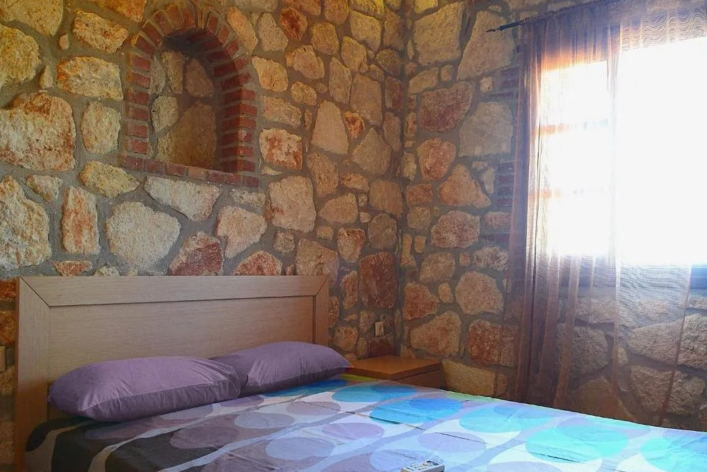 Vourvourou Villa In Pietra