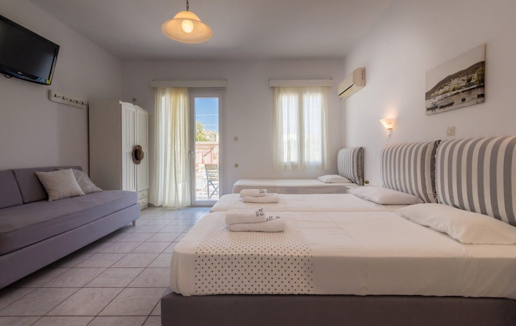 Hotel Aeolis Adamas Milos